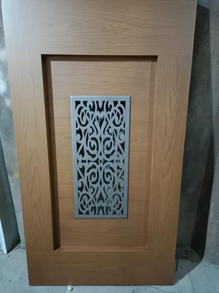 ورشة دهان أبواب خشب بجدة