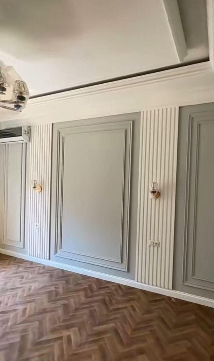 نعلات خشبية